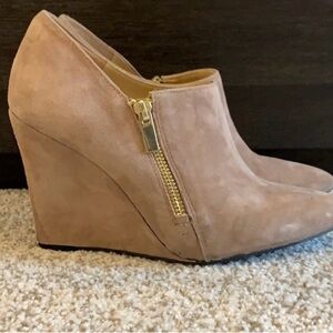 Jessica Simpson Tan Suede Wedge Booties
